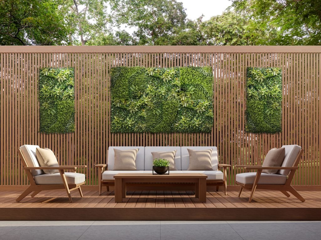 Green wall in yard 1 2 CCGA110143M 1