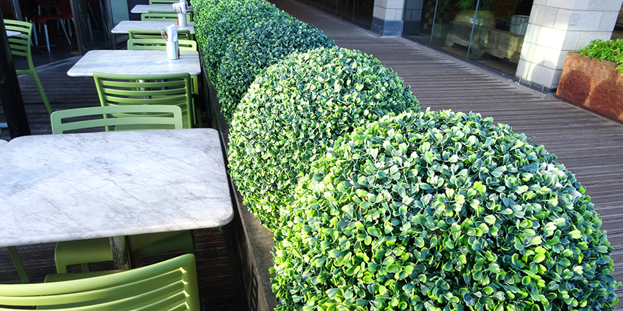 6 valuable advantages of artificial plants 4 100 pure and recyclable materials