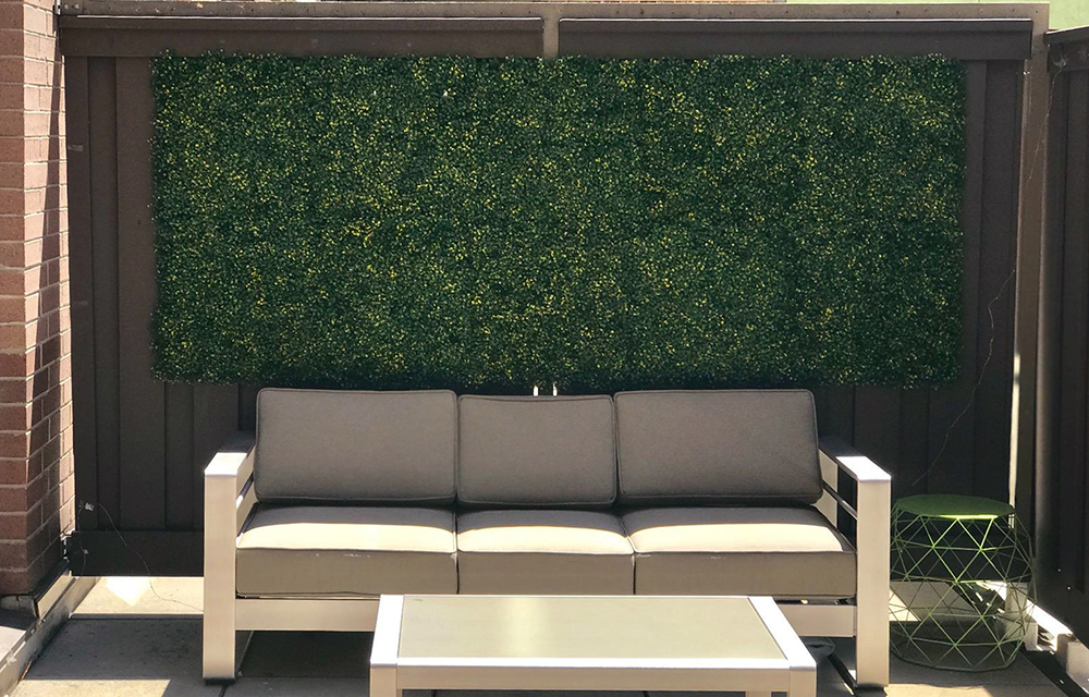 3.artificial hedge Products