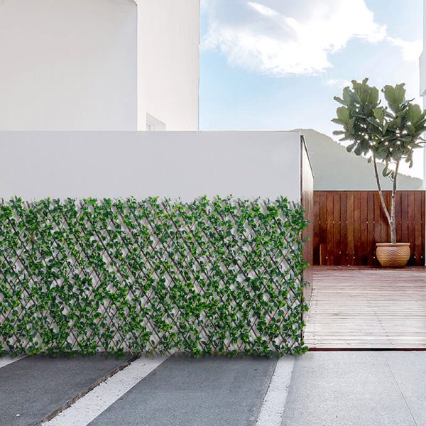 Dark Gardenia Leaves Willow Fence for Outdoor Garden