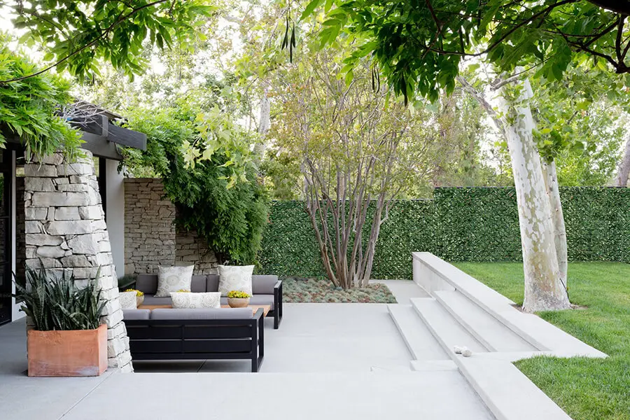 Definitive Guide to Artificial Ivy 3 Artificial ivy privacy fence EdenVert