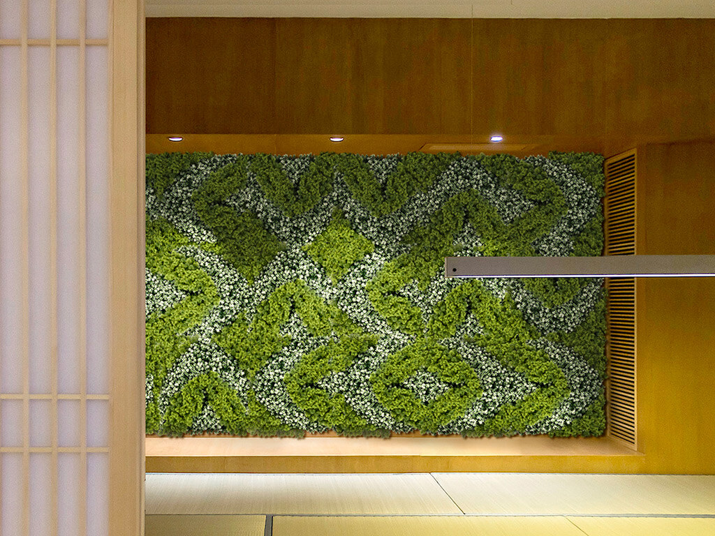 RESIDENTIAL ARTIFICIAL LIVING WALL