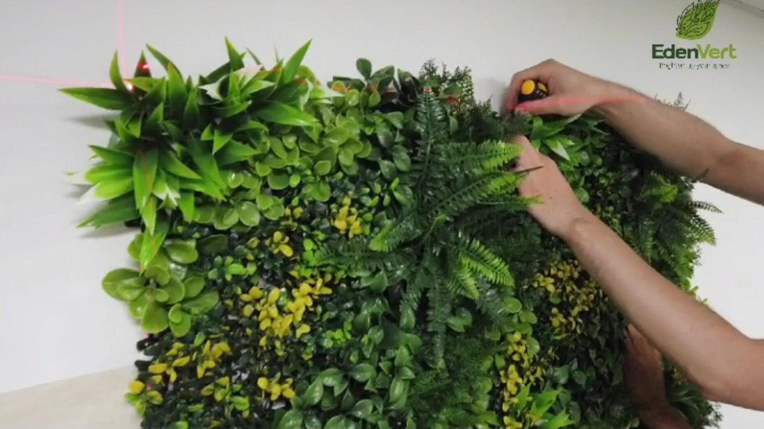 install arificial green wall for interior decoration