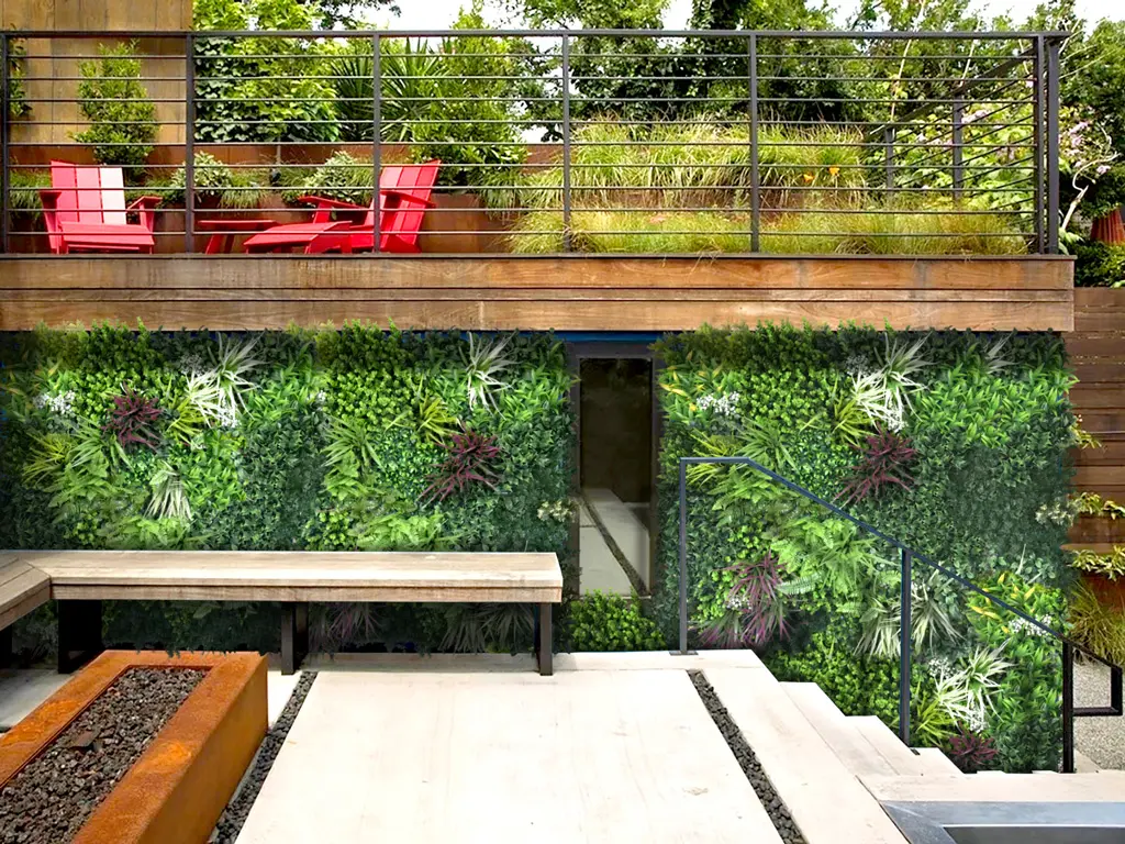 FAUX LIVING WALL FOR YOUR GARDEN 1 faux living wall for your garden