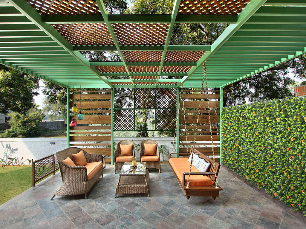 OUTDOOR ARTIFICIAL GREEN WALLS
