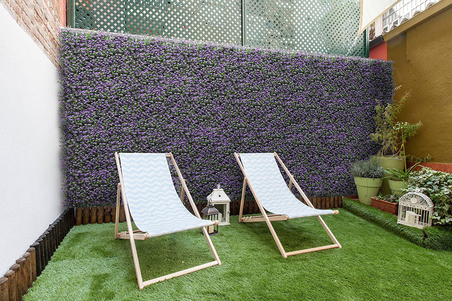 artificial hedge panels for lounge area