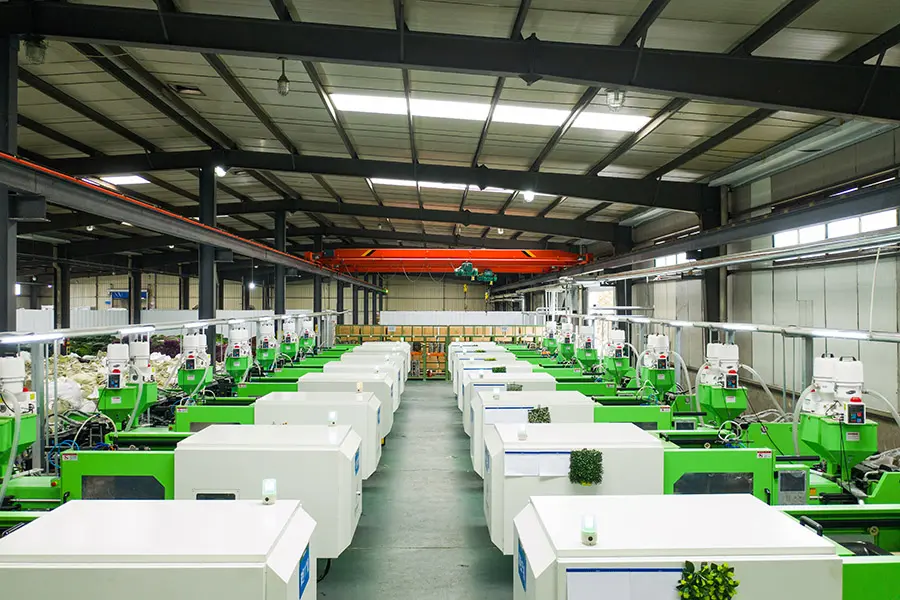 Comprehensive Guide: Sourcing Wholesale Artificial Plants from China 5 artificial plant factory