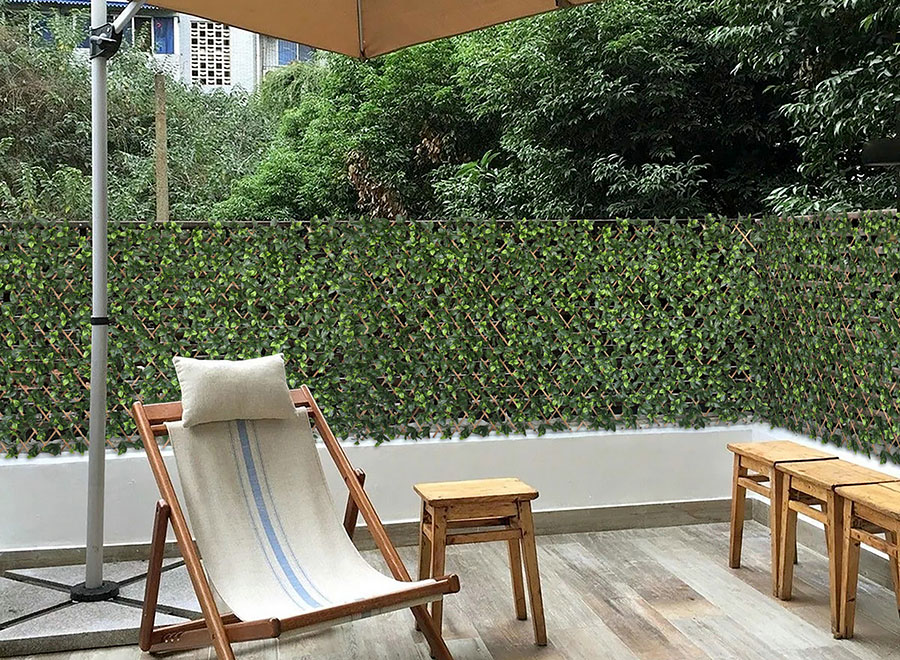 How to dress up a boring fence? 4 decorate a fence