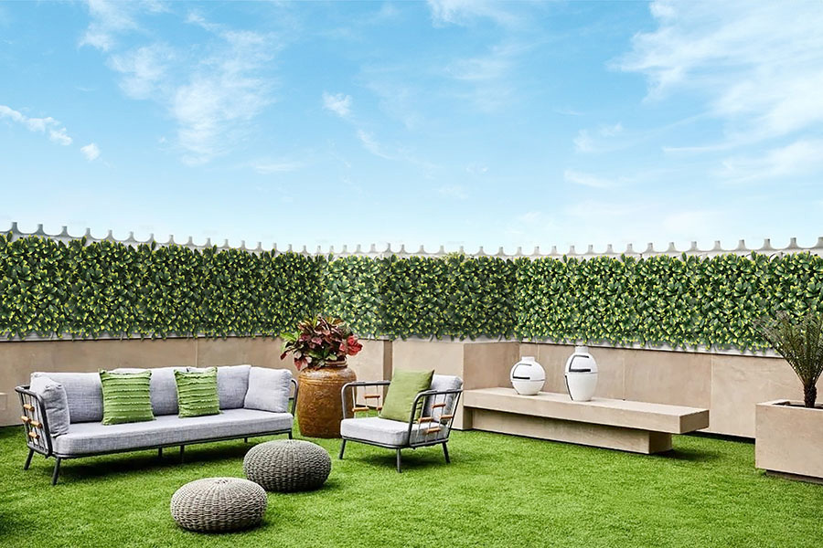 laurel artificial hedges