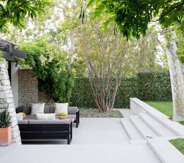 Expandable Faux Privacy Fence