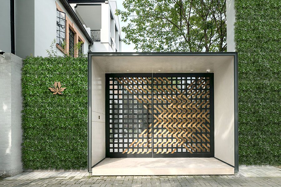 Are fake plants bad for Feng Shui? 3 artificial green wall