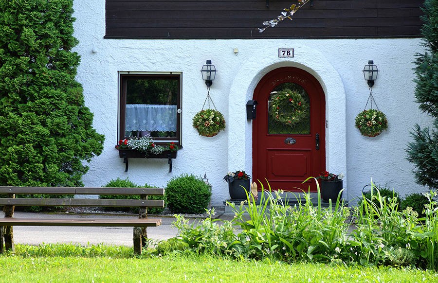 Morden porch with artificial wreath